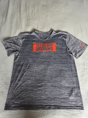 Nike Gray Heather Performance Tee with Red Accent
